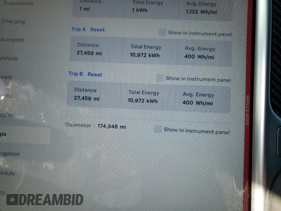 2016 Tesla Model X 70D with VIN 5YJXCBE20GF011801, listed as a Copart auction lot 47640725 with 174,948 mi miles and Salvage Title. Bid and sale history available at DreamBid. Image 9.