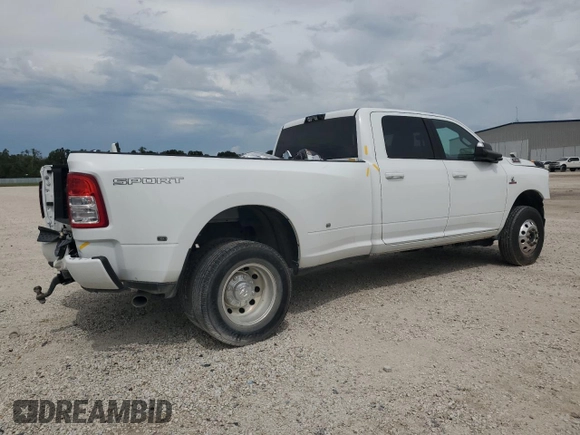 2022 Ram 3500 Big Horn with VIN 3C63RRHL5NG239060, listed as a Copart auction lot 65656804 with 27,779 mi miles and Salvage Title. Bid and sale history available at carsss.com. Image 4.