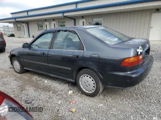 1994 Honda Civic LX z VIN JHMEG8653RS014056, wystawiony jako Copart lot #67393264 z przebiegiem 171 465 mil mil oraz Nie do naprawy • Non repairable. Historia ofert i sprzedaży dostępna na DreamBid. Obrazek 2.