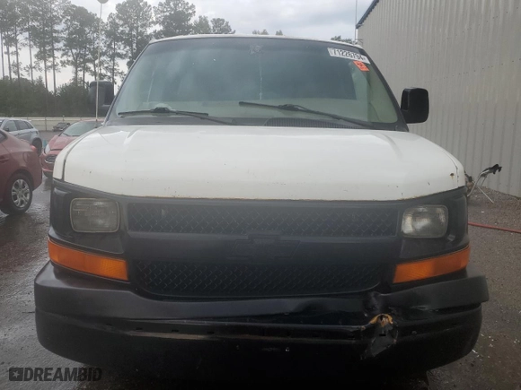 2006 Chevrolet Express Cargo Van with VIN 1GCFG15X761187872, listed as a Copart auction lot 71226794 with 346,315 mi miles and Salvage Title. Bid and sale history available at carsss.com. Image 5.