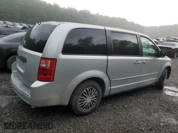 2009 Dodge Grand Caravan SE with VIN 2D8HN44E99R541957, listed as a Copart auction lot 60810425 with 172,392 mi miles and Salvage title. Bid and sale history available at DreamBid. Image 3.