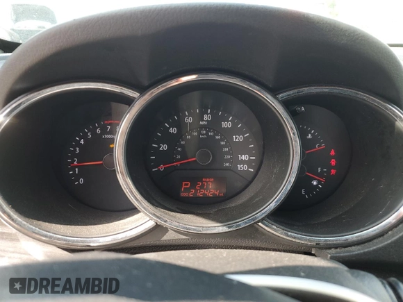 2013 Kia Sorento LX with VIN 5XYKT4A29DG370970, listed as a Copart auction lot 55015255 with 212,424 mi miles and Clean title. Bid and sale history available at DreamBid. Image 9.