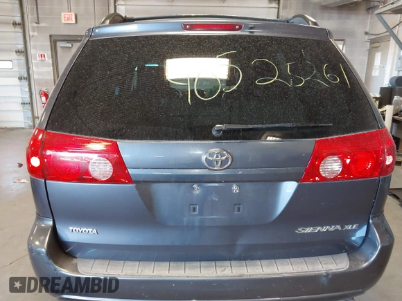 2006 Toyota Sienna XLE with VIN 5TDZA22C86S559955, listed as a IAAI auction lot 40525261 with 141,926 mi miles. Bid and sale history available at carsss.com. Image 16.