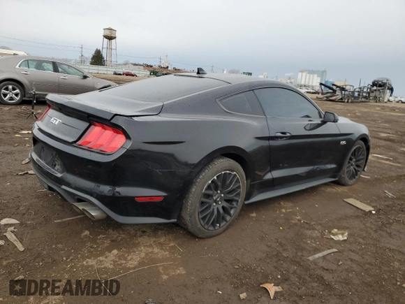 2021 Ford Mustang GT z VIN 1FA6P8CF8M5150487, wystawiony jako Copart lot #49863875 z przebiegiem 24 943 mil mil oraz Szkody całkowita. Historia ofert i sprzedaży dostępna na DreamBid. Obrazek 3.