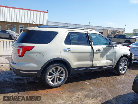 2018 Ford Explorer Limited z VIN 1FM5K7FH4JGA63211, wystawiony jako IAAI lot #41987810 z przebiegiem 89 442 mil mil oraz . Historia ofert i sprzedaży dostępna na DreamBid. Obrazek 13.