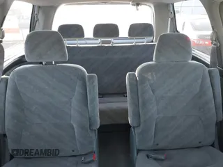 2003 Honda Odyssey EX with VIN 5FNRL18673B112958, listed as a IAAI auction lot 42172282 with 189,521 mi miles and . Bid and sale history available at DreamBid. Image 16.