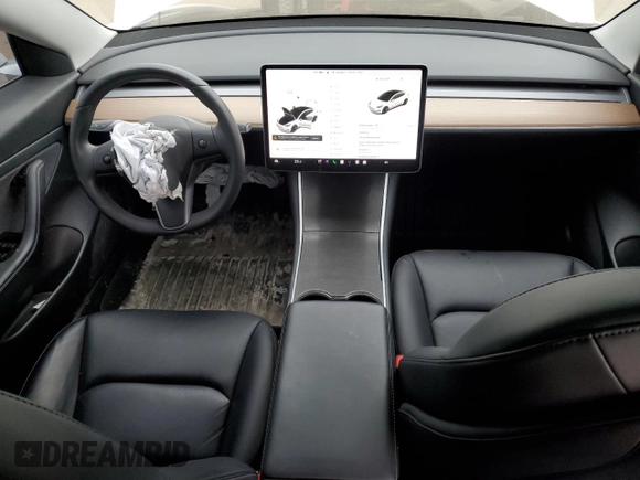 2020 Tesla Model 3 Standard Range Plus z VIN 5YJ3E1EAXLF733894, wystawiony jako Copart lot #49152645 z przebiegiem Nie podano mil oraz Czysty tytuł • Clean title. Historia ofert i sprzedaży dostępna na DreamBid. Obrazek 8.