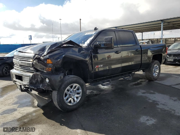 2016 Chevrolet Silverado 3500HD LTZ with VIN 1GC4K0E84GF186496, listed as a Copart auction lot 88134395 with 186,226 mi miles and Salvage Title. Bid and sale history available at carsss.com. Image 1.