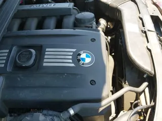 2007 BMW 3 Series 328i с VIN WBAWV13557P118052, выставлен на аукционе IAAI как лот 42642784 с пробегом 57 288 миль миль и . История ставок и продаж доступна на DreamBid. Изображение 13.