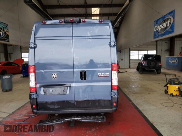 2020 Ram ProMaster Cargo with VIN 3C6URVJG4LE108690, listed as a Copart auction lot 47542605 with 163,992 mi miles and Salvage Title. Bid and sale history available at carsss.com. Image 6.