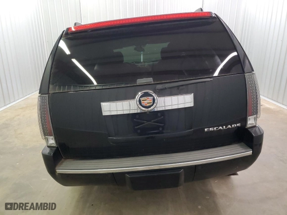 2013 Cadillac Escalade Luxury with VIN 1GYS4BEF6DR169621, listed as a Copart auction lot 56385194 with 139,526 mi miles and Clean Title. Bid and sale history available at carsss.com. Image 6.