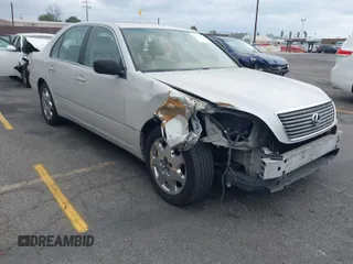 2002 Lexus LS 430 with VIN JTHBN30F520070952, listed as a IAAI auction lot 42045804 with 234,411 mi miles. Bid and sale history available at carsss.com. Image 1.