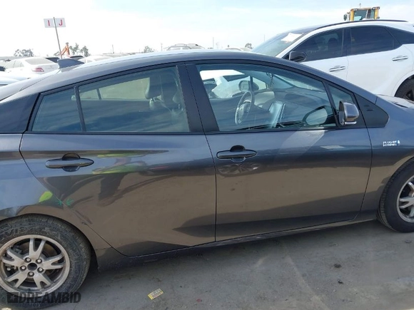 2021 Toyota Prius Prime LE with VIN JTDKAMFP9M3171321, listed as a IAAI auction lot 41464622 with NaN miles. Bid and sale history available at carsss.com. Image 14.