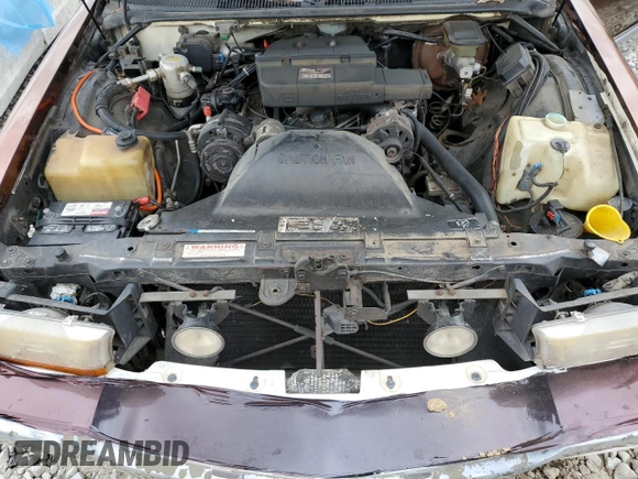 1993 Buick Roadmaster Ltd with VIN 1G4BT5373PR421590, listed as a Copart auction lot 72892004 with 130,065 mi miles and Clean Title. Bid and sale history available at DreamBid. Image 11.