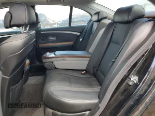 2007 BMW 7 Series 750i with VIN WBAHL83567DT08922, listed as a Copart auction lot 56196245 with 124,095 mi miles and Clean Title. Bid and sale history available at carsss.com. Image 10.