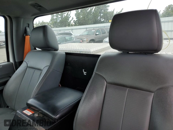 2013 Ford F-250 XL with VIN 1FTBF2A60DEB82054, listed as a Copart auction lot 50368074 with 34,182 mi miles and Clean Title. Bid and sale history available at DreamBid. Image 10.