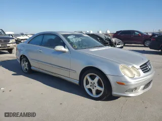 2004 Mercedes-Benz CLK-Class 5.0L with VIN WDBTJ75J34F096888, listed as a Copart auction lot 83302214 with 0 mi miles and Clean Title. Bid and sale history available at carsss.com. Image 4.