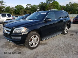 2015 Mercedes-Benz GL-Class GL 350 BlueTEC with VIN 4JGDF2EE5FA555654, listed as a Copart auction lot 42988093 with 140,110 mi miles. Bid and sale history available at carsss.com. Image 1.