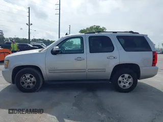 2010 Chevrolet Tahoe LT with VIN 1GNUCBE04AR279051, listed as a IAAI auction lot 41842291 with 227,227 mi miles and . Bid and sale history available at DreamBid. Image 14.