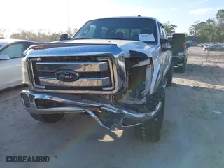 2014 Ford Super Duty F-250 SRW XL with VIN 1FT7W2BT4EEB32396, listed as a IAAI auction lot 41229390 with 196,303 mi miles. Bid and sale history available at carsss.com. Image 6.