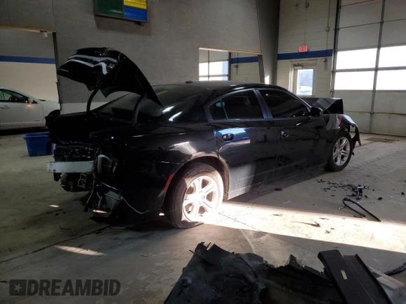 2019 Dodge Charger SXT with VIN 2C3CDXBG8KH638536, listed as a Copart auction lot 82667894 with Not Provided miles and Salvage Title. Bid and sale history available at carsss.com. Image 3.