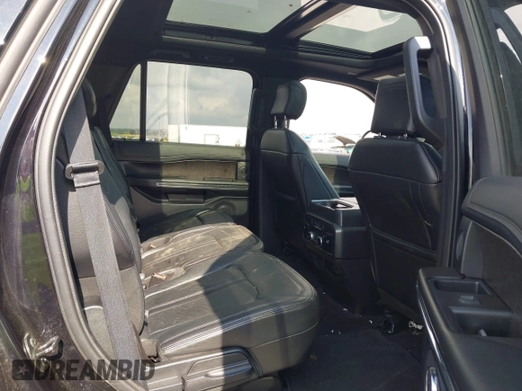 2019 Ford Expedition Limited z VIN 1FMJU2AT6KEA18257, wystawiony jako IAAI lot #42367104 z przebiegiem Nie podano mil oraz . Historia ofert i sprzedaży dostępna na DreamBid. Obrazek 8.