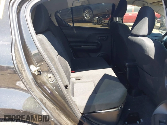 2016 Toyota Prius One z VIN JTDKDTB36G1122131, wystawiony jako IAAI lot #42030173 z przebiegiem 82 862 mil mil oraz . Historia ofert i sprzedaży dostępna na DreamBid. Obrazek 8.