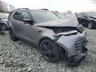 2024 Land Rover Discovery with VIN SALRL4EU3R2493345, listed as a Copart auction lot 46492665 with 9,656 mi miles and Salvage Title. Bid and sale history available at DreamBid. Image 4.