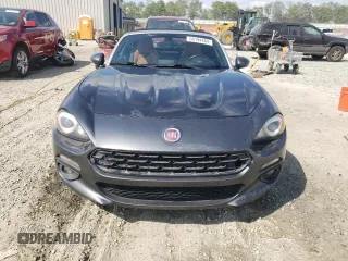2017 FIAT 124 Spider Elaborazione Abarth z VIN JC1NFAEK7H0105552, wystawiony jako Copart lot #56194464 z przebiegiem 64 001 mil mil oraz Szkody całkowita. Historia ofert i sprzedaży dostępna na DreamBid. Obrazek 5.