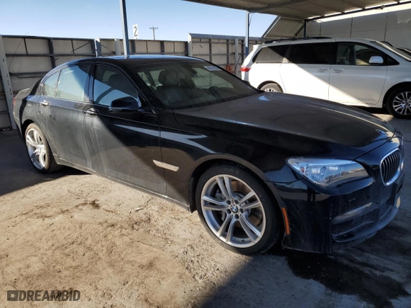 2013 BMW 7 Series 750i with VIN WBAYA8C55DD227962, listed as a Copart auction lot 88784595 with 98,387 mi miles and Clean Title. Bid and sale history available at carsss.com. Image 4.