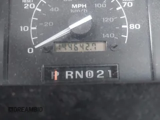 1996 Ford F-250 with VIN 2FTHF26H0TCA69133, listed as a IAAI auction lot 41712838 with 144,642 mi miles and . Bid and sale history available at DreamBid. Image 16.
