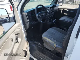 2015 Chevrolet Express Cargo with VIN 1GCWGFCF3F1123576, listed as a IAAI auction lot 42654774 with 183,911 mi miles and . Bid and sale history available at DreamBid. Image 13.