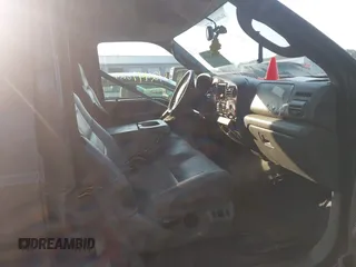 2005 Ford F-250 XL с VIN 1FTSW21PX5EC94046, выставлен на аукционе IAAI как лот 42447824 с пробегом 218 587 миль миль и . История ставок и продаж доступна на DreamBid. Изображение 5.