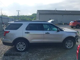 2017 Ford Explorer with VIN 1FM5K7B83HGC83763, listed as a IAAI auction lot 42445736 with 96,400 mi miles and . Bid and sale history available at DreamBid. Image 14.