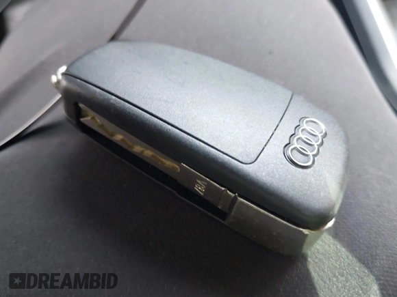 2022 Audi Q3 Premium with VIN WA1AUCF37N1031270, listed as a IAAI auction lot 42297083 with 36,620 mi miles and . Bid and sale history available at DreamBid. Image 11.