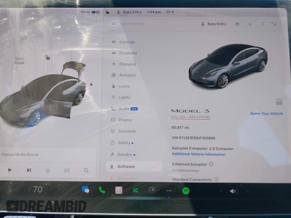 2018 Tesla Model 3 Long Range Battery z VIN 5YJ3E1EB8JF105886, wystawiony jako IAAI lot #42268190 z przebiegiem 80 917 mil mil oraz . Historia ofert i sprzedaży dostępna na DreamBid. Obrazek 7.