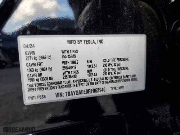 2024 Tesla Model Y Long Range with VIN 7SAYGAEE0RF062945, listed as a Copart auction lot 42835635 with 16,992 mi miles and Salvage Title. Bid and sale history available at carsss.com. Image 13.