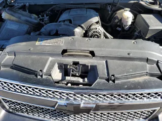 2011 Chevrolet Avalanche LS with VIN 3GNMCEE00BG214572, listed as a Copart auction lot 79878464 with 191,116 mi miles and Salvage Title. Bid and sale history available at carsss.com. Image 12.