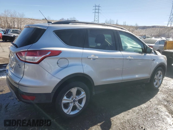 2013 Ford Escape SE z VIN 1FMCU9GX8DUD94480, wystawiony jako Copart lot #44066495 z przebiegiem 174 047 mil mil oraz Szkoda całkowita • Salvage title. Historia ofert i sprzedaży dostępna na DreamBid. Obrazek 3.