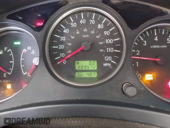 2007 Subaru Forester X with VIN JF1SG63697G718015, listed as a IAAI auction lot 41560187 with 209,572 mi miles. Bid and sale history available at carsss.com. Image 7.