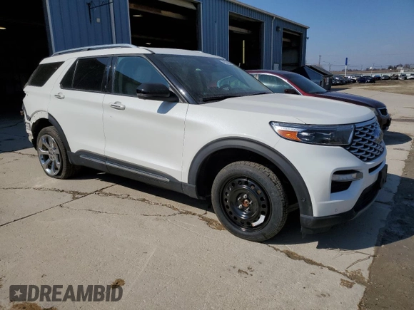 2020 Ford Explorer Platinum with VIN 1FM5K8HC9LGB96797, listed as a Copart auction lot 48329535 with 101,395 mi miles and Salvage Title. Bid and sale history available at carsss.com. Image 4.