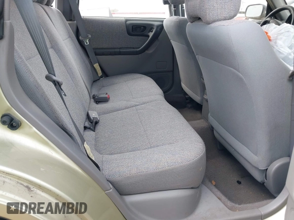 2001 Subaru Forester L with VIN JF1SF63511G703834, listed as a IAAI auction lot 41904604 with 137,225 mi miles. Bid and sale history available at carsss.com. Image 8.
