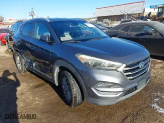 2016 Hyundai Tucson SE with VIN KM8J33A45GU089996, listed as a IAAI auction lot 41687069 with 129,957 mi miles. Bid and sale history available at carsss.com. Image 1.