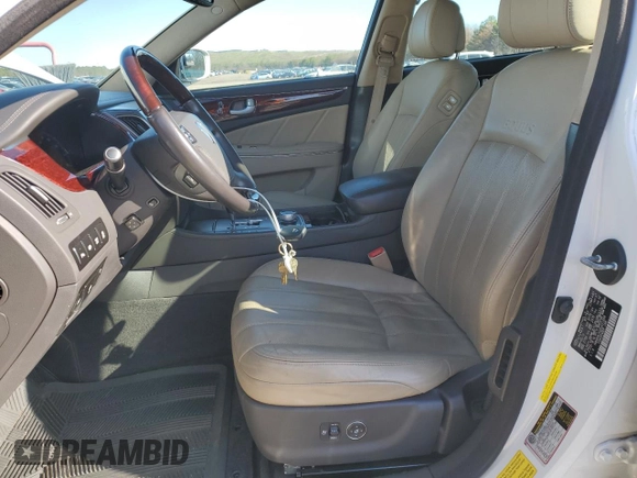 2013 Hyundai Equus Signature with VIN KMHGH4JH2DU071858, listed as a Copart auction lot 52321715 with 46,853 mi miles and Clean Title. Bid and sale history available at DreamBid. Image 7.