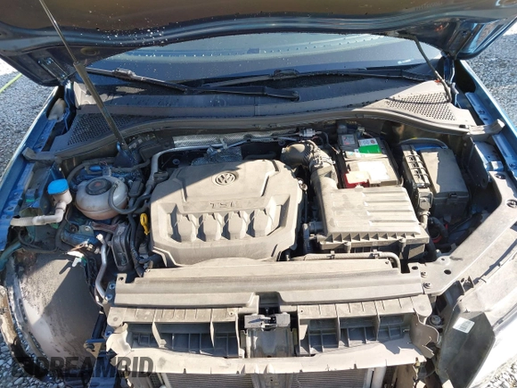 2018 Volkswagen Tiguan SEL с VIN 3VV2B7AX7JM029275, выставлен на аукционе IAAI как лот 42386878 с пробегом 75 006 миль миль и . История ставок и продаж доступна на DreamBid. Изображение 10.