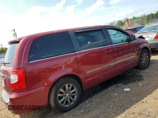 2015 Chrysler Town & Country S with VIN 2C4RC1HG3FR710899, listed as a Copart auction lot 70559254 with 115,071 mi miles and Salvage Title. Bid and sale history available at DreamBid. Image 3.