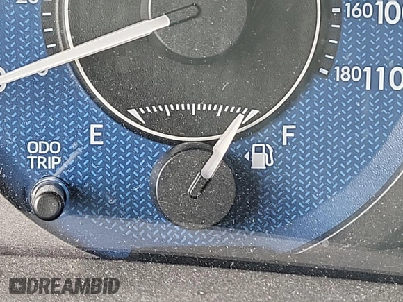 2020 Toyota Sienna XLE z VIN 5TDDZ3DC9LS240453, wystawiony jako IAAI lot #42566212 z przebiegiem 94 405 mil mil oraz . Historia ofert i sprzedaży dostępna na DreamBid. Obrazek 16.