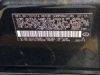 2015 Lexus IS 250 with VIN JTHBF1D25F5082214, listed as a IAAI auction lot 41981824 with 112,115 mi miles. Bid and sale history available at carsss.com. Image 9.