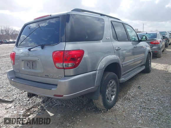 2005 Toyota Sequoia SR5 with VIN 5TDBT44A85S251105, listed as a IAAI auction lot 41728425 with 305,872 mi miles and . Bid and sale history available at DreamBid. Image 4.