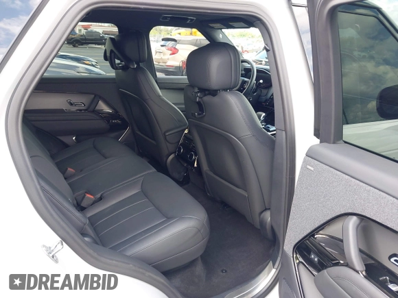 2024 Land Rover Range Rover Sport Dynamic SE z VIN SAL1L9FU7RA180295, wystawiony jako IAAI lot #42350067 z przebiegiem 10 776 mil mil oraz . Historia ofert i sprzedaży dostępna na DreamBid. Obrazek 8.